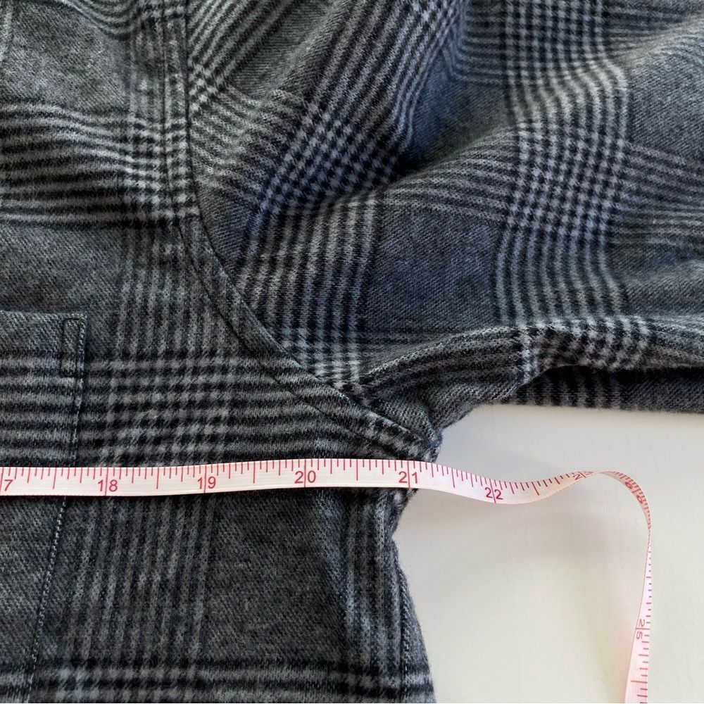 Club Monaco LS Overshirt - Picture 10 of 12